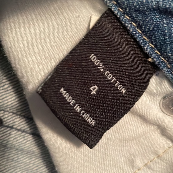 London Jeans distressed patchwork jeans… sharp! Sz 4 34” inseam - Picture 16 of 16